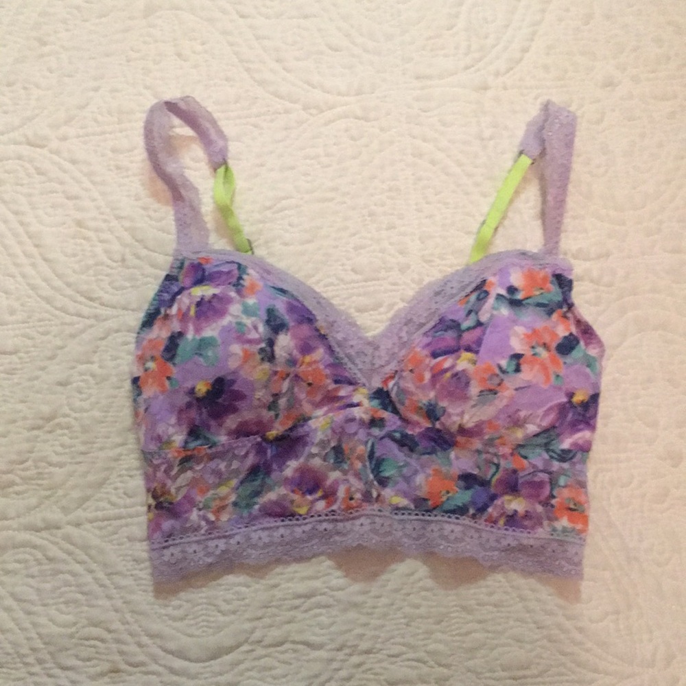 Adorable Gilly Hicks lavender floral bralette XS
